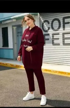 SHEIN ESSNCE ロゴパーカー＆パンツ セットアップ