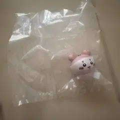 ちいかわ カニちゃんフィギュア ガチャ台座付き