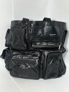 BALENCIAGA スーパービジー レザーバッグ 黒 フルセット 大容量のサムネイル