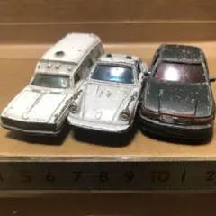 トミカ日本製　3台