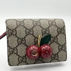 美品✨️グッチ◇チェリーコンパクト二つ折り財布 スプリーム赤レザー