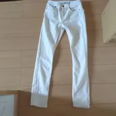 ZARA ホワイトデニムパンツ　drip　ヤリラ
