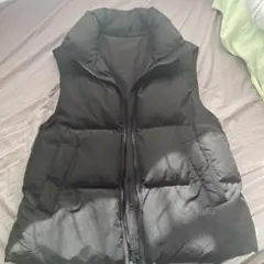 GU 黒 ダウンベスト Sサイズ