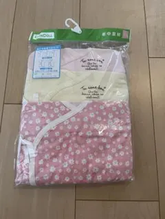 西松屋　ベビー肌着3枚セット 花柄　短肌着
