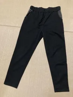 カジュアルパンツ　黒　裏起毛　Mサイズ　ポケット付き