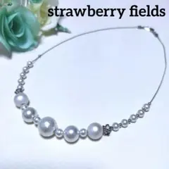 ホワイトパールビーズネックレス　アクセサリー　フォーマル　シルバー色