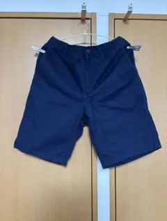 【最終価格】GU ショートパンツ ネイビー Mサイズのサムネイル