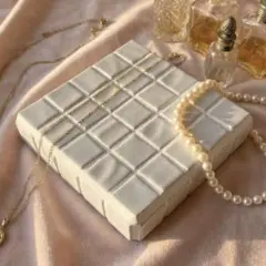 上質なディスプレイトレイ ホワイト 小物置き タイル雑貨 ハンドメイド