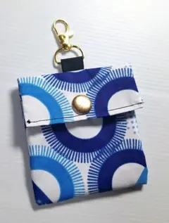 青と白の幾何学模様マルチケース