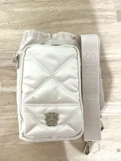 Moncler 白 モンクレール スマホ ポーチ サコッシュ バッグ ダウン生地