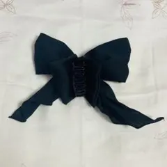 423.髪飾り　【最終価格】クリップ　リボン　黒