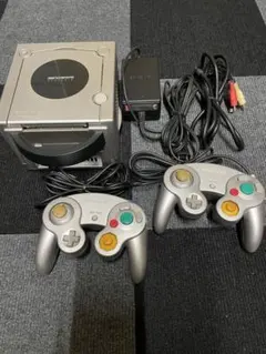 任天堂ゲームキューブ　シルバー