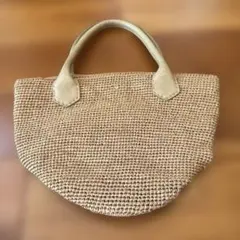 Item thumbnail for item 1df4bd10-f8d3-4920-a68c-070b90580cdf