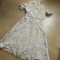 tococo closet ベージュ レース 半袖 ワンピース　結婚式　パーティ