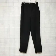 GU ジーユー (S)　テーパードパンツ　ブラック