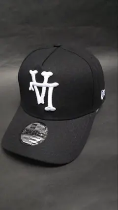 ニューエラLAドジャースUpside down青眼の白龍スナップバック キャップ