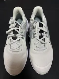 Nike クエスト5 ランニングシューズ ホワイト/グレー