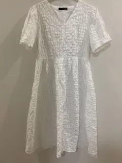 DAZY Vネックワンピース