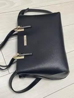 黒　ブラックハンドバッグ　ショルダーバッグ　　リップサービス