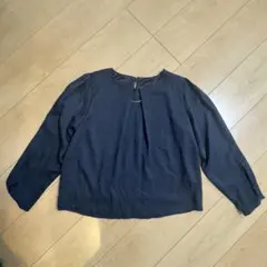 ネイビー ゴールドバー付き ブラウス オフィスカジュアル