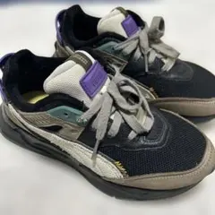 PUMA スニーカー ブラック/グレー/パープル