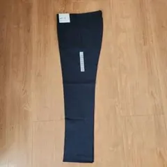 UNIQLO　感動パンツ　紺　82×85のサムネイル