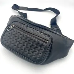 ✨美品✨ボッテガベネタ イントレチャート ウエストバッグ レザー ブラック