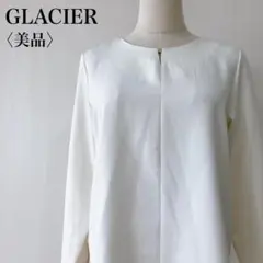 【美品】　グラシア　メタルパーツ付きデザインUネックブラウスきれいめホワイト