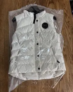 CANADA GOOSE ダウンベスト