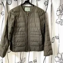 ファーストール付きダウンジャケット