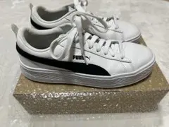 PUMA 厚底レザースニーカー ホワイト/ブラック