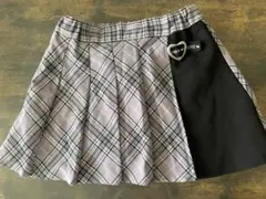 130 紫と黒のチェック柄プリーツスカート ハート