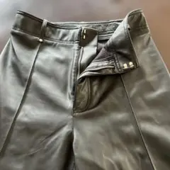 ZARAレザーパンツ