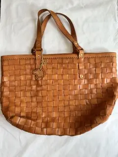 ロビタ　ブラウン編み込みレザーバッグ