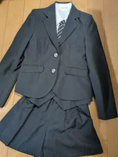 フォーマルスーツ 上下セット ネクタイ付き ブラック 卒業式　150＆160