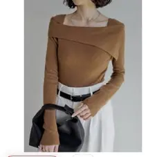 リエディ トップス ニット セーター オフショル リブ ブラ紐が隠せる　キャメル