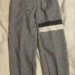 グレー ストライプ スウェットパンツ