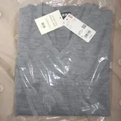 未使用タグ付き ユニクロ エクストラファインメリノ Vネックセーター L