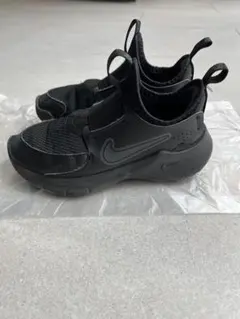 Nike ブラック スリッポン スニーカー　18cm