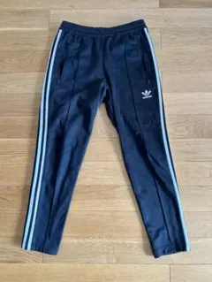 アディダス adidas トラックパンツ 刺繍ロゴ ブラック S