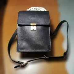 ★LANCEL オシャレなメンズショルダーバッグ★のサムネイル