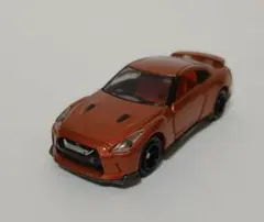 トミカ 日産 NISSAN GT-R メタリックオレンジ