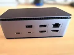 11-in-1 USB-C ドッキングステーション 縦置き型 - QUUGE