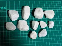 糸魚川産　石英　原石　海石　天然石 アクアリウム　約403g　自然石