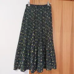 LOWRYS FARM 花柄プリーツロングスカート ダークグリーン