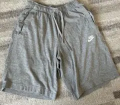 NIKE ショートパンツ グレーのサムネイル