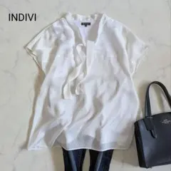 INDIVI シアーサテンストライプ ボウタイブラウス S ホワイト ゆったりのサムネイル