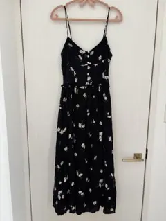 ZARA花柄キャミワンピース 黒