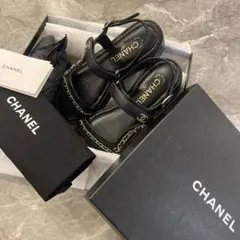 新品未使用 CHANEL チェーンストラップサンダル 38のサムネイル