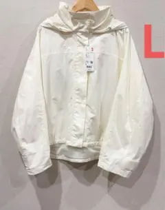 新品タグ付きUNIQLOウィンドプルーフスタンドブルゾンLオフホワイト　ユニクロ